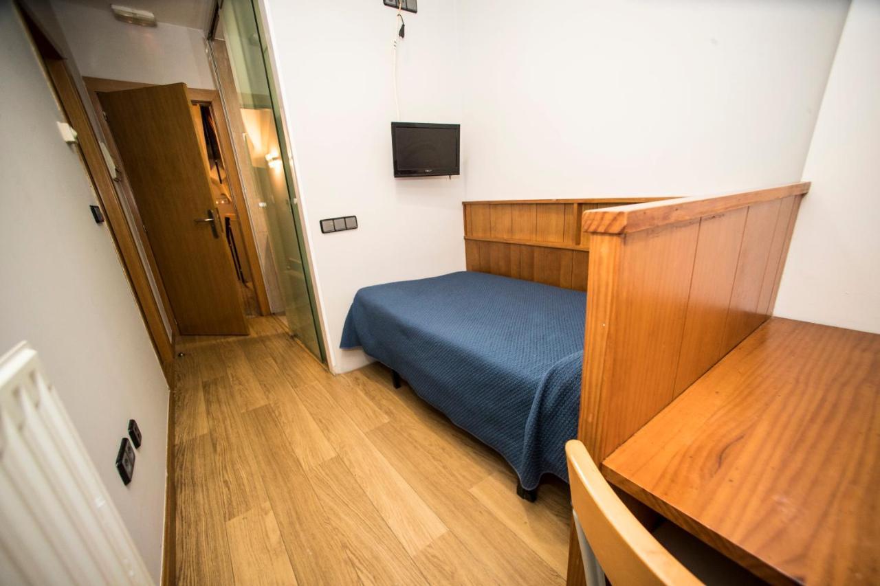 סוריה Hostal Caballeros מראה חיצוני תמונה