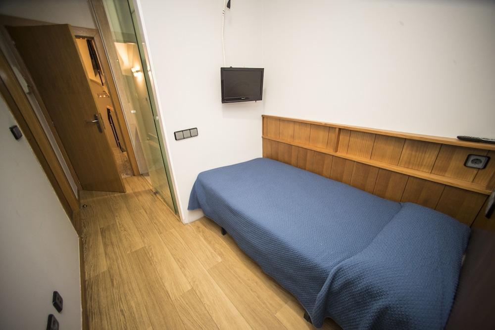 סוריה Hostal Caballeros מראה חיצוני תמונה